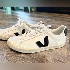 Veja Sneakers